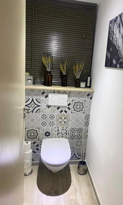 Superbe Appartement Avec Terrasse Sur Les Toits Manosque Dış mekan fotoğraf