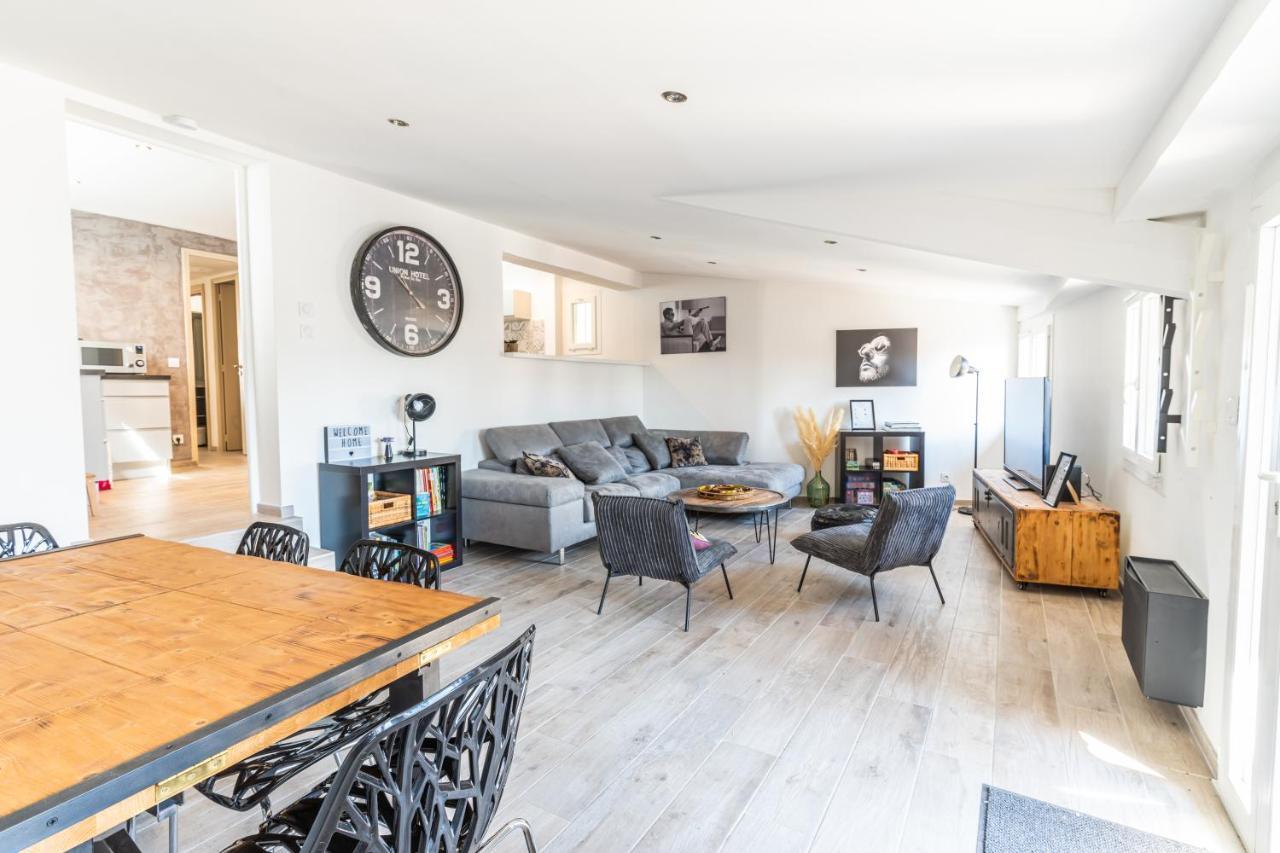 Superbe Appartement Avec Terrasse Sur Les Toits Manosque Dış mekan fotoğraf